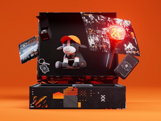 設立20周年記念の限定アクセサリボックス「Fnatic XX limited edition box」をTGSで数量限定販売