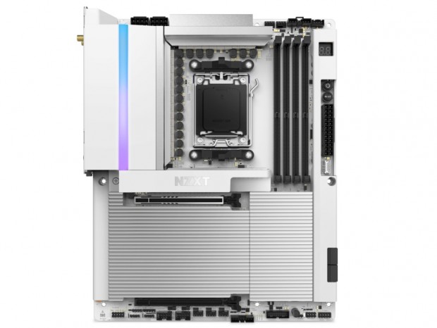 メタル製カバーを備えたAMD X870Eゲーミングマザーボード、NZXT「N9 X870E」