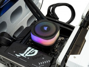 CORSAIR iCUE LINK TITAN 360 RX RGB