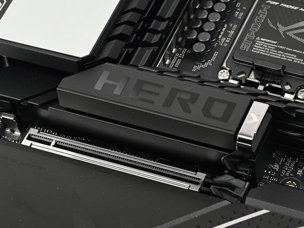 ROG MAXIMUS Z890 HERO