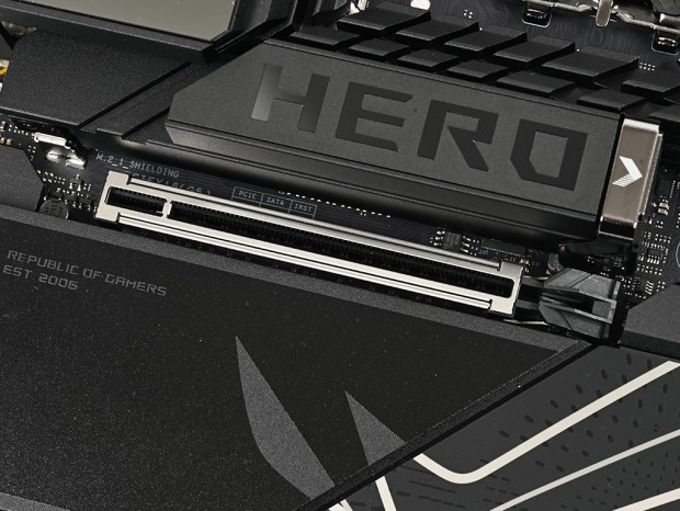 ROG MAXIMUS Z890 HERO