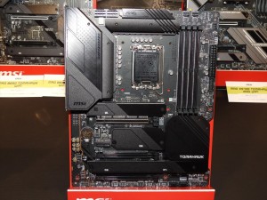 MAG Z690 TOMAHAWK WIFI DDR5(DDR4)