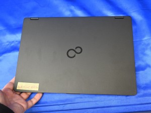 LIFEBOOK U7310/D