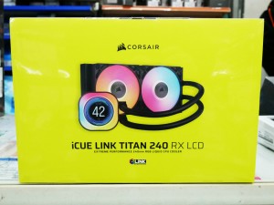 iCUE LINK TITAN 240 RX RGB LCD