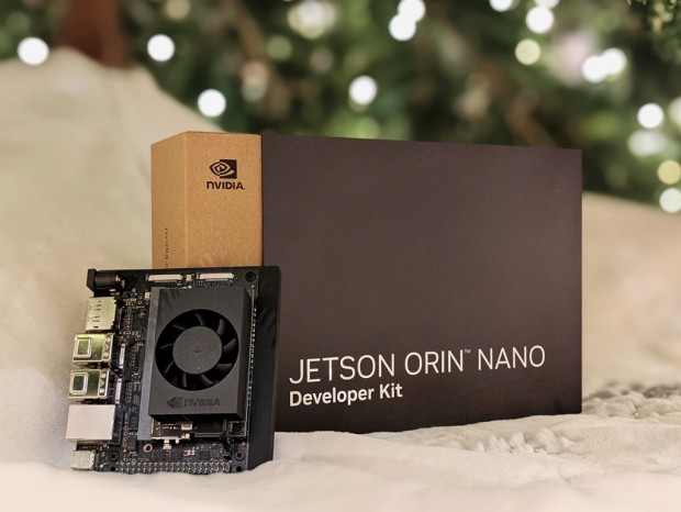 NVIDIA、AI性能が1.7倍になった小型開発キット「Jetson Orin Nano Super Developer Kit」