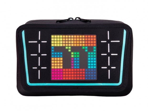 ドット絵を設定できるLED搭載バッグ「TT150 LED Bag」がThermaltakeから