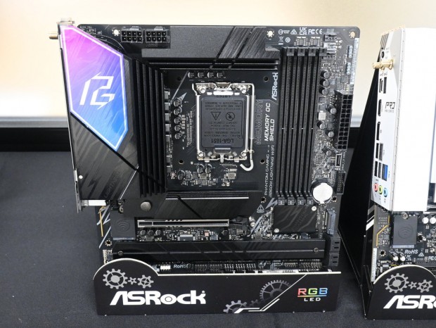 ASRock Intel B860/AMD B850マザーボード発表会