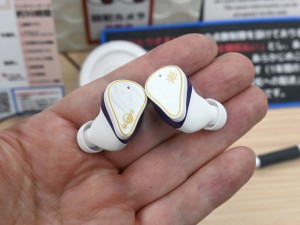 Robin’s Earphones (崩壊：スターレイル) コラボモデル