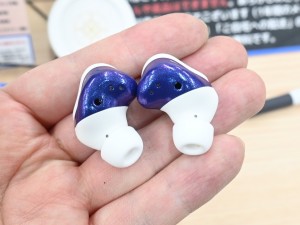 Robin’s Earphones (崩壊：スターレイル) コラボモデル