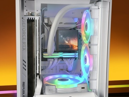 Thermaltake、6.67型のフルHD曲面AMOLED搭載AIO水冷「MAGCurve 360 Ultra ARGB」