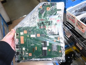 液晶ディスプレイ一体型PCのマザーボード