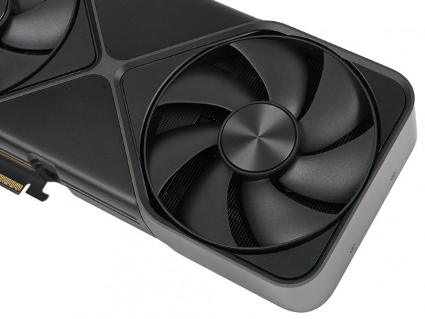 GeForce RTX 5090 Founders Edition