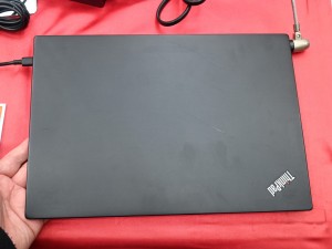 ThinkPad X280