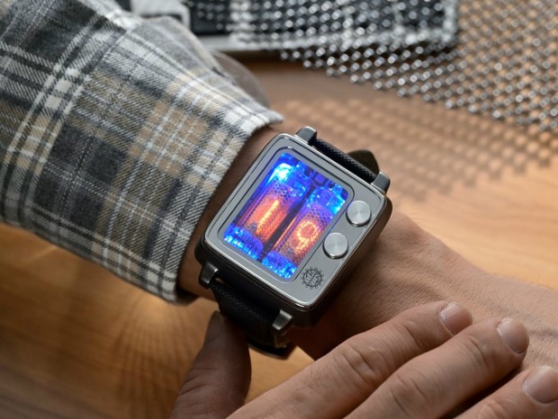 BACKTOFUTURE2 Nixie Tube Watch