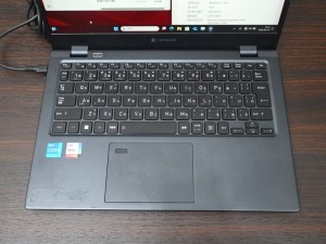 dynabook G83/HU