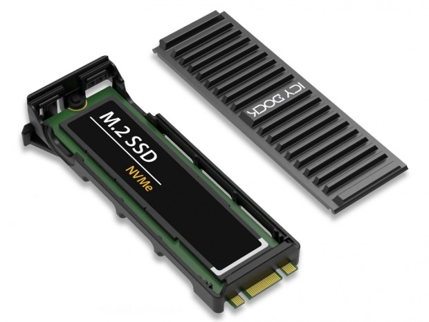 PCIe 4.0 M.2 SSDをリムーバブルドライブにするアダプタカードがICY DOCKから