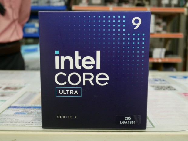 Core Ultra 9 285